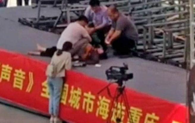 中國好聲音led顯示屏倒塌事故現(xiàn)場 中國好聲音led顯示屏倒塌事故現(xiàn)場