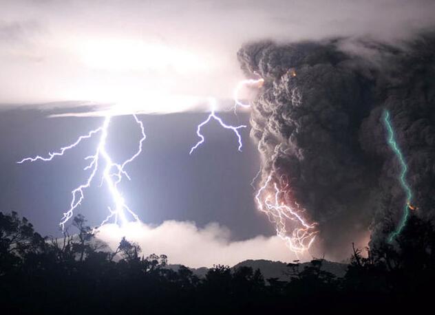 雷暴天戶(hù)外led顯示屏如何防雷防電防雨 雷暴天戶(hù)外led顯示屏如何防雷防電防雨