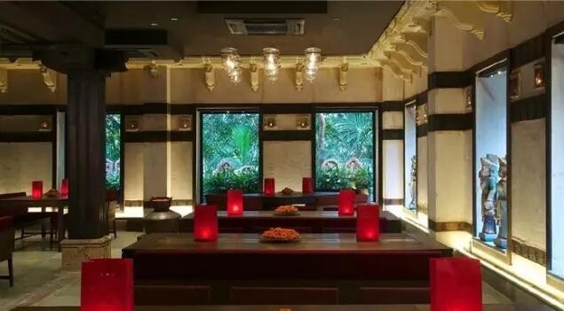 Led顯示屏完美融入餐廳 預(yù)示更多行業(yè)領(lǐng)域未被led屏企開發(fā) Led顯示屏完美融入餐廳 預(yù)示更多行業(yè)領(lǐng)域未被led屏企開發(fā)