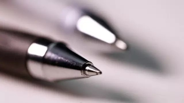 中國終于造出圓珠筆頭！！LED顯示屏生產(chǎn)設備為何仍以進口為榮？