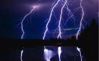 梅雨季節(jié) 如何提高led顯示屏自身防護(hù)力 梅雨季節(jié) 如何提高led顯示屏自身防護(hù)力